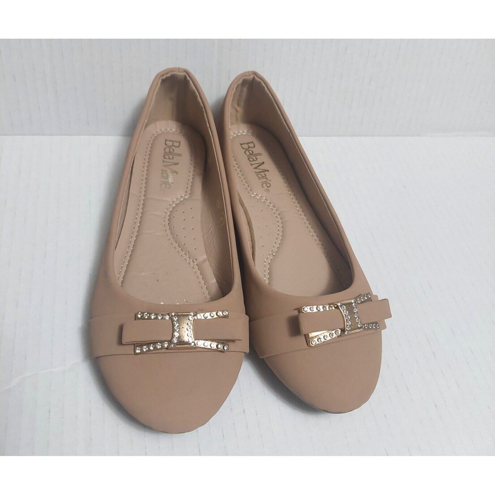 Bella Marie Womens Size 6 Taupe Flats Shoes Faux Leather Slip On "Tiny Flaw"